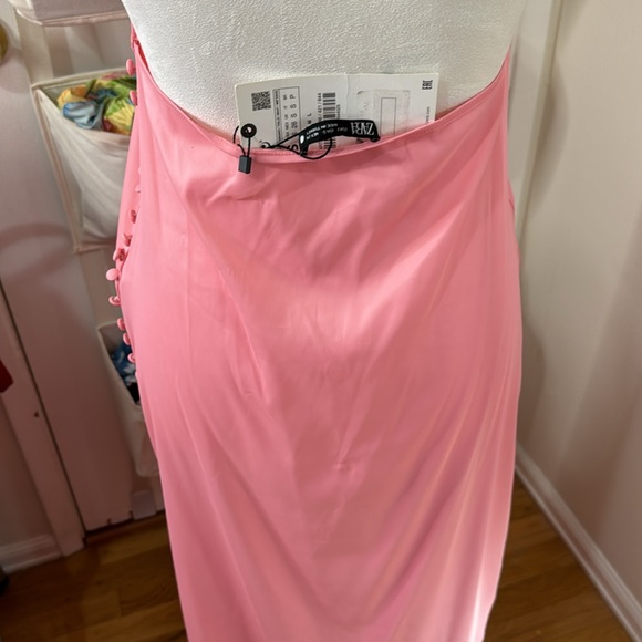 Zara Small  pink silk style dress buttons going down side. - Picture 9 of 10